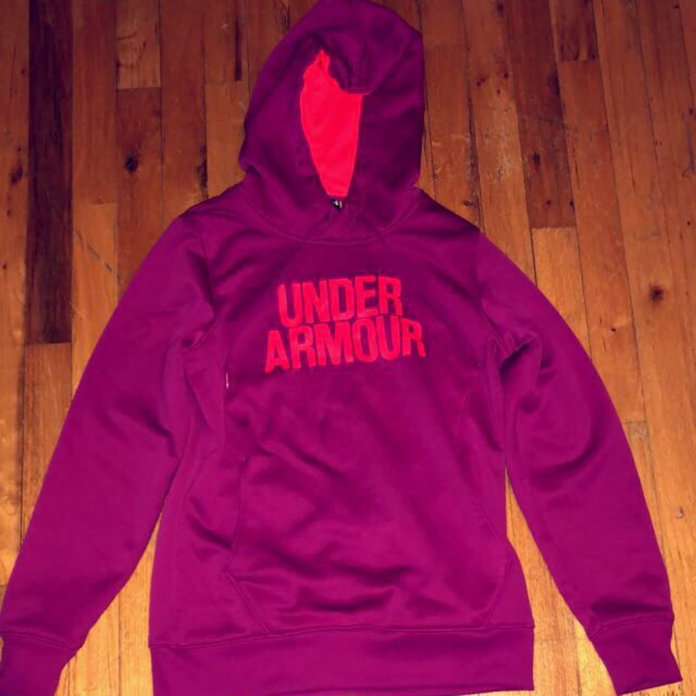 Underarmour sweatshirt